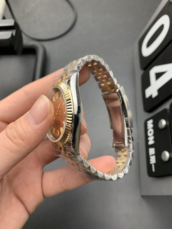 DATEJUST II 41 CHAMPAGNE DIAL JUBILEE BRACELET - Image 4