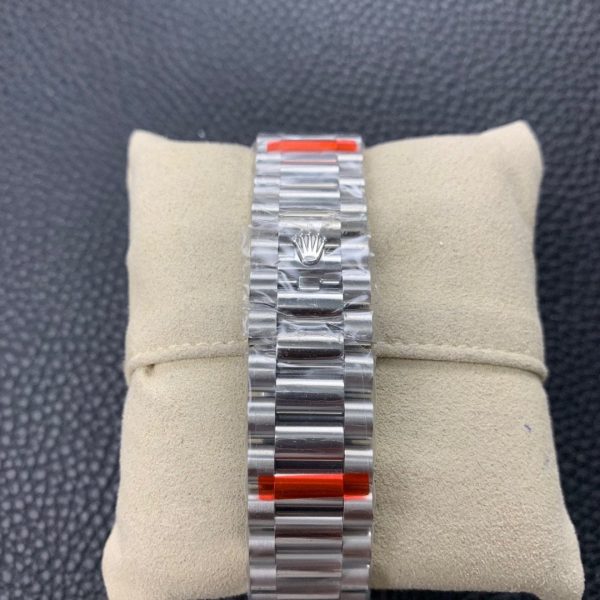 DAY-DATE 41MM STAINLESS STEEL CASE GREEN DIAL - Image 8
