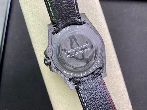 GMT - MASTER II CARBON MULTI COLOR DIAL - Image 7