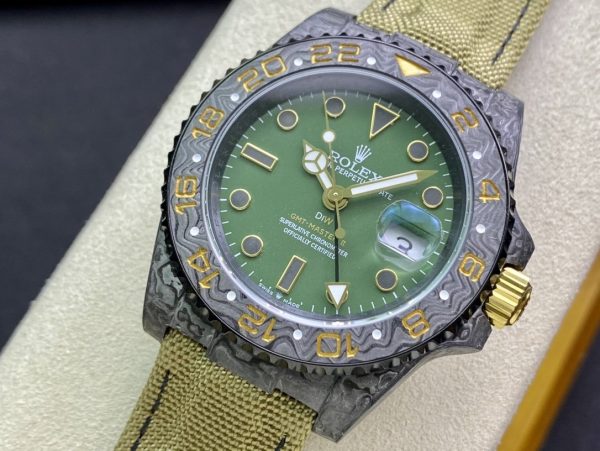 GMT - MASTER II CARBON GREEN - Image 3
