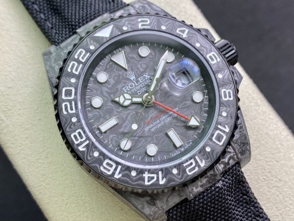 GMT - MASTER II CARBON CASE WHITE - Image 2