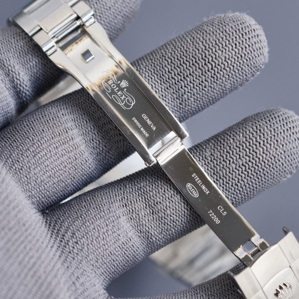 DATEJUST 41MM STEEL SMOOTH BEZEL DIAMOND NUMERALS - Image 9
