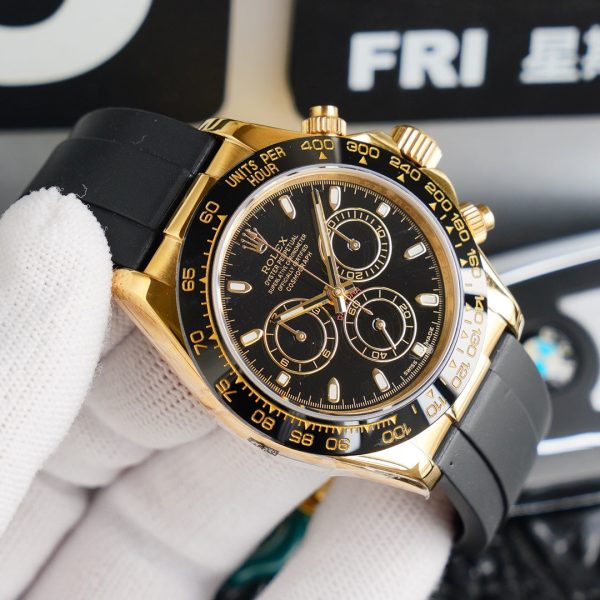 DAYTONA 40MM GOLD CASE BLACK RUBBER STRAP - Image 4