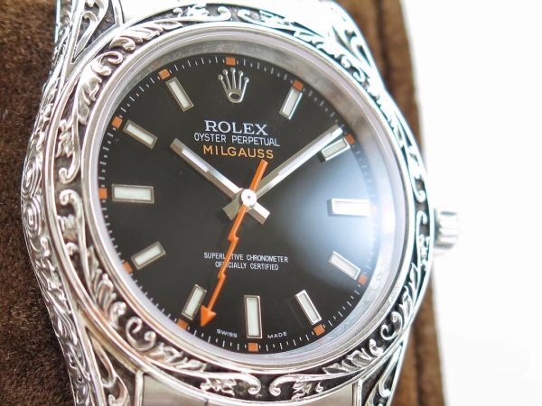 MILGAUSS 40 HAND ENGRAVED CASE BLACK DIAL - Image 3