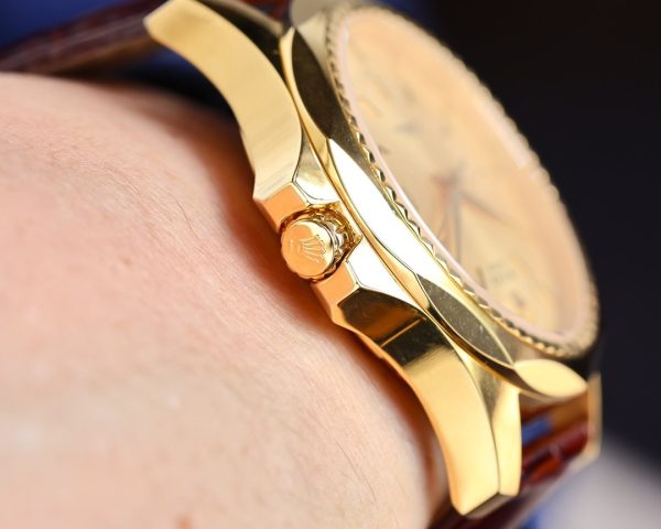 CELLINI DATE 42MM GOLD CASE - Image 5