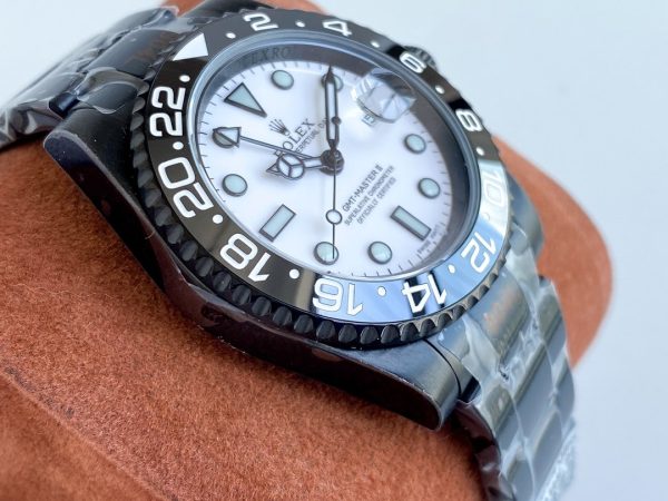 GMT-MASTER II CUSTOM ALL BLACK BEZEL WHITE DIAL - Image 4