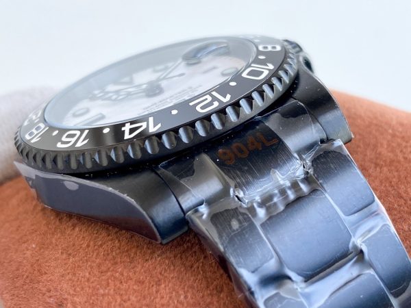 GMT-MASTER II CUSTOM ALL BLACK BEZEL WHITE DIAL - Image 5