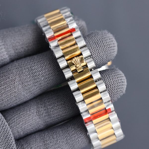 DAY-DATE 40 GOLD STEEL JUBILEE BRACELET - Image 8