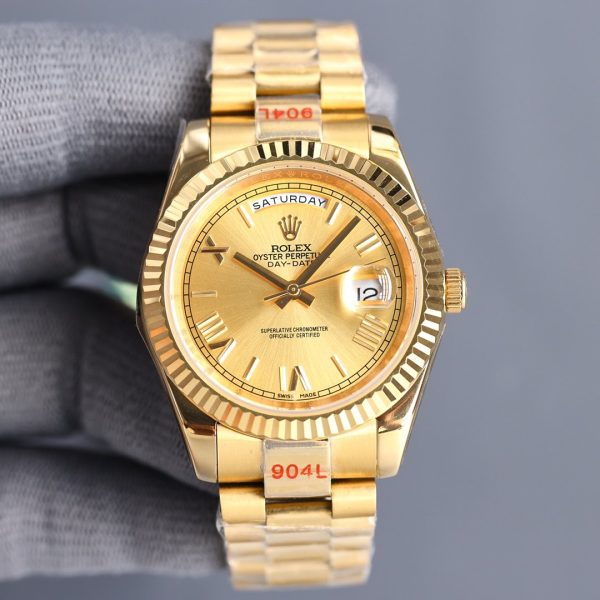 DAY-DATE 40 GOLD CASE JUBILEE BRACELET - Image 6
