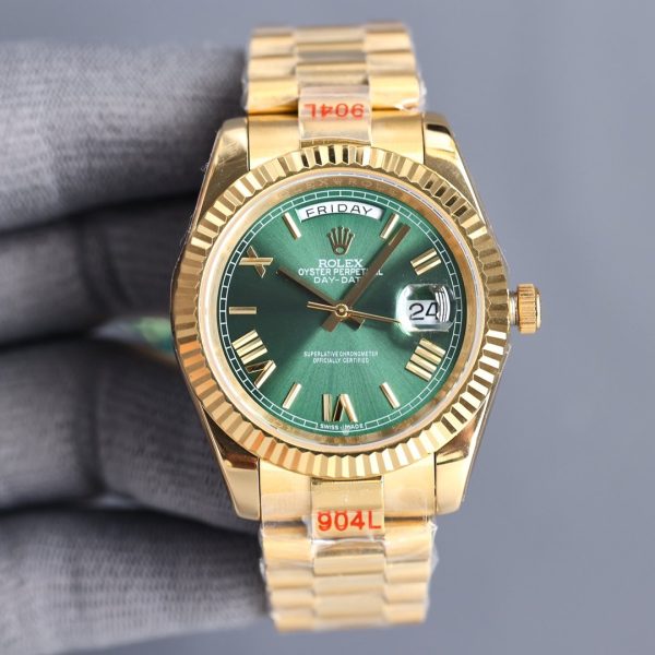 DAY-DATE 40 GOLD CASE JUBILEE BRACELET - Image 3