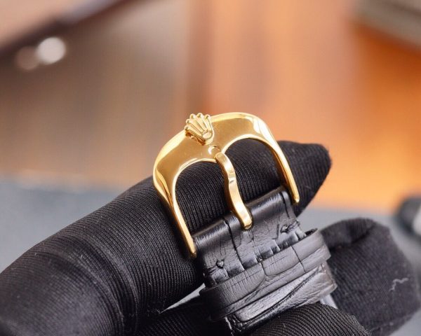 CELLINI 41 MOONPHASE GOLD CASE - Image 9