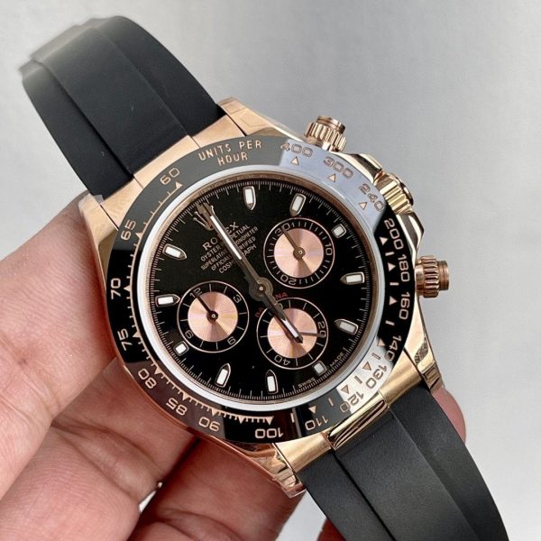 DAYTONA ROSE GOLD CASE CERAMIC BLACK DIAL - Image 4