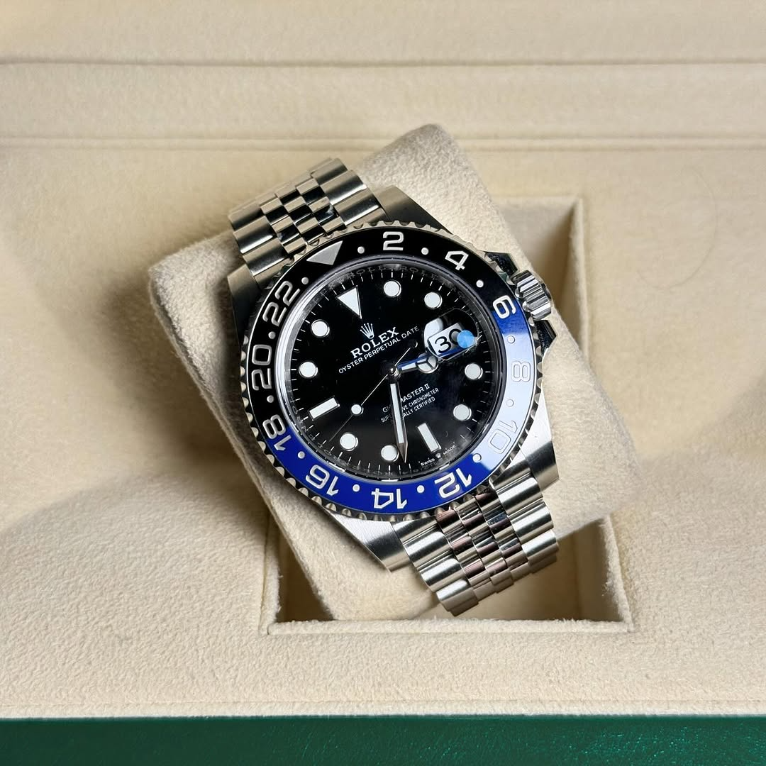Rolex GMT-Master II 40 mm 126710BLNR Replica