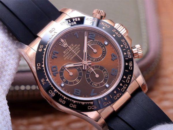 DAYTONA ROSE GOLD CASE 40MM CHOCOLATE DIAL RUBBER STRAP - Image 4