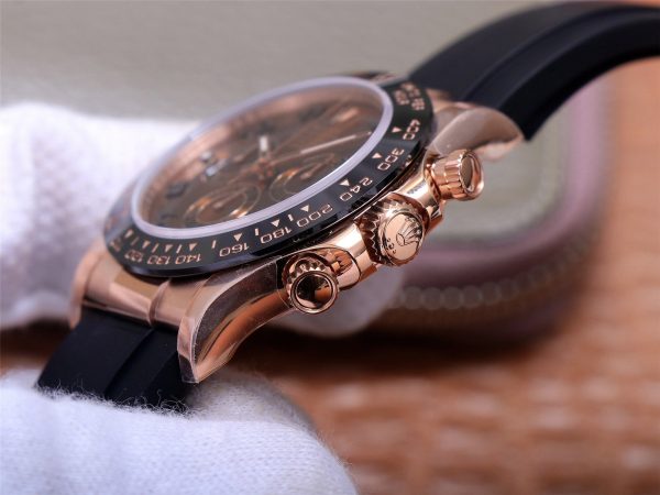 DAYTONA ROSE GOLD CASE 40MM CHOCOLATE DIAL RUBBER STRAP - Image 5