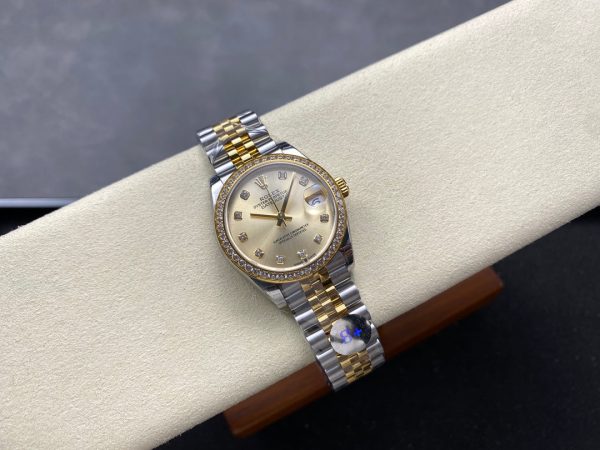 Datejust 31mm Yellow Gold Steel Diamond Bezel Champagne Dial Diamond Numerals - Image 6