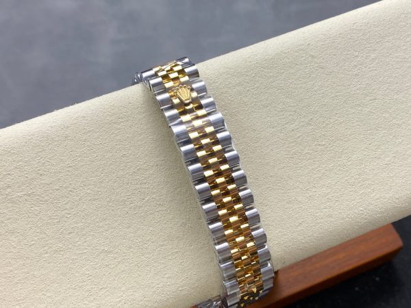 Datejust 31mm Yellow Gold Steel Diamond Bezel Champagne Dial Diamond Numerals - Image 8