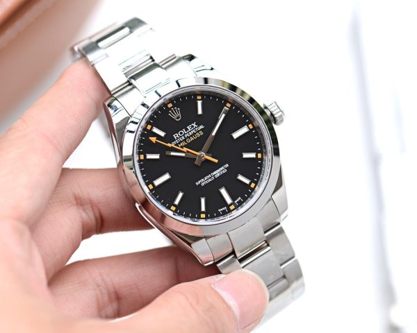 MILGAUSS STAINLESS STEEL BLACK DIAL ORANGE - Image 3