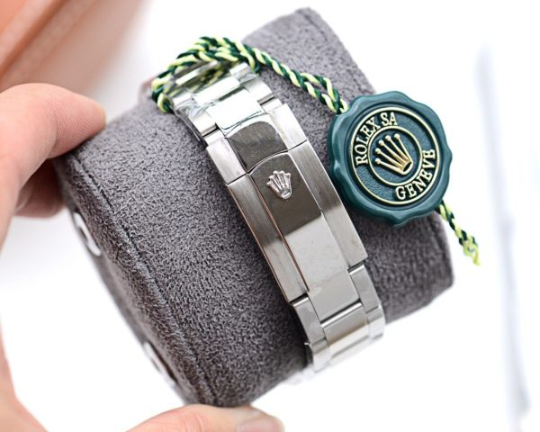 MILGAUSS STAINLESS STEEL BLUE DIAL - Image 5