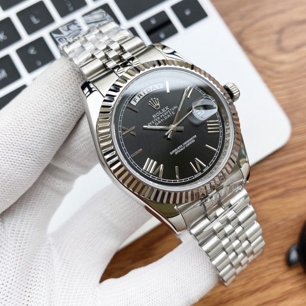 DAY-DATE 40 STAINLESS STEEL JUBILEE BRACELET - Image 3