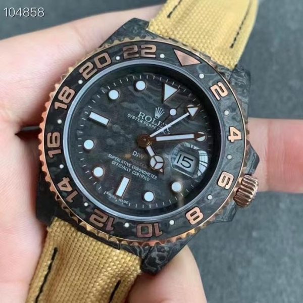 GMT-MASTER II CUSTOM CARBON EVEROSE GOLD - Image 9